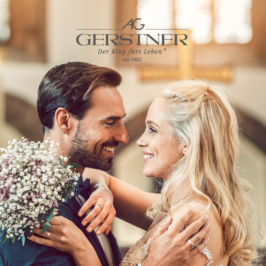 Aktuelles Bild: Gerstner Trauringe, liebvolles Paar, Ehe, Blond, Brünette, Ehepaar, liebevoll